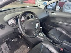 PEUGEOT 408 2.0 GRIFFE 16V 2012/2012 HUBNER MULTIMARCAS FARROUPILHA / Carros no Vale