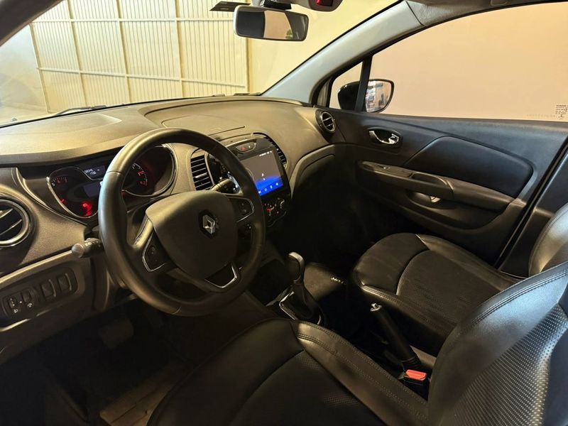 Renault Captur Life 1.6 16v 2018/2019 SIM VEÍCULOS PORTO ALEGRE / Carros no Vale