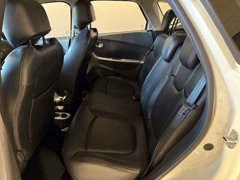 Renault Captur Life 1.6 16v 2018/2019 SIM VEÍCULOS PORTO ALEGRE / Carros no Vale