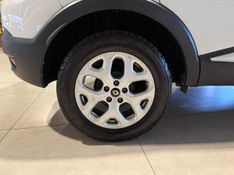 Renault Captur Life 1.6 16v 2018/2019 SIM VEÍCULOS PORTO ALEGRE / Carros no Vale