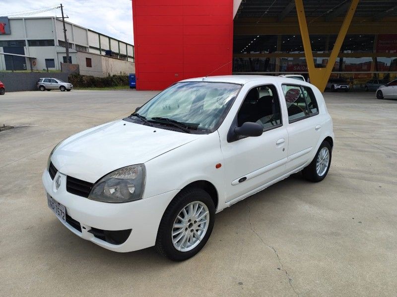 RENAULT CLIO 1.6 AUTHENTIQUE 16V 2007/2007 HUBNER MULTIMARCAS FARROUPILHA / Carros no Vale