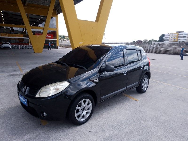 RENAULT SANDERO 1.6 AUTHENTIQUE 8V 2010/2010 HUBNER MULTIMARCAS FARROUPILHA / Carros no Vale RENAULT SANDERO 1.6 AUTHENTIQUE 8V 2010/2010 HUBNER MULTIMARCAS FARROUPILHA / Carros no Vale