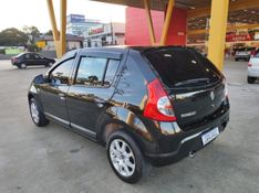 RENAULT SANDERO 1.6 EXPRESSION 8V HI-TORQUE 2010/2010 HUBNER MULTIMARCAS FARROUPILHA / Carros no Vale
