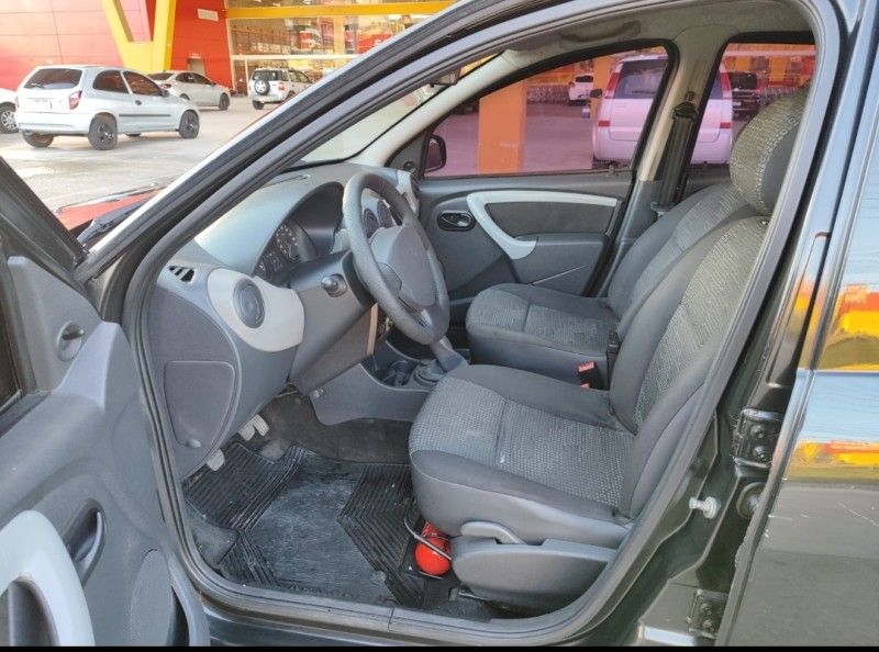 RENAULT SANDERO 1.6 EXPRESSION 8V HI-TORQUE 2010/2010 HUBNER MULTIMARCAS FARROUPILHA / Carros no Vale