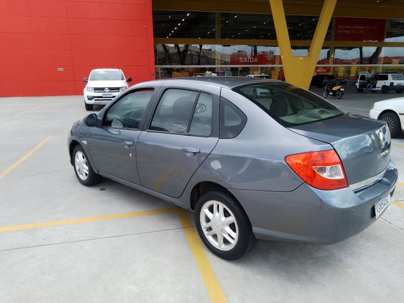 RENAULT SYMBOL 1.6 PRIVILÈGE 16V 2013/2013 HUBNER MULTIMARCAS FARROUPILHA / Carros no Vale