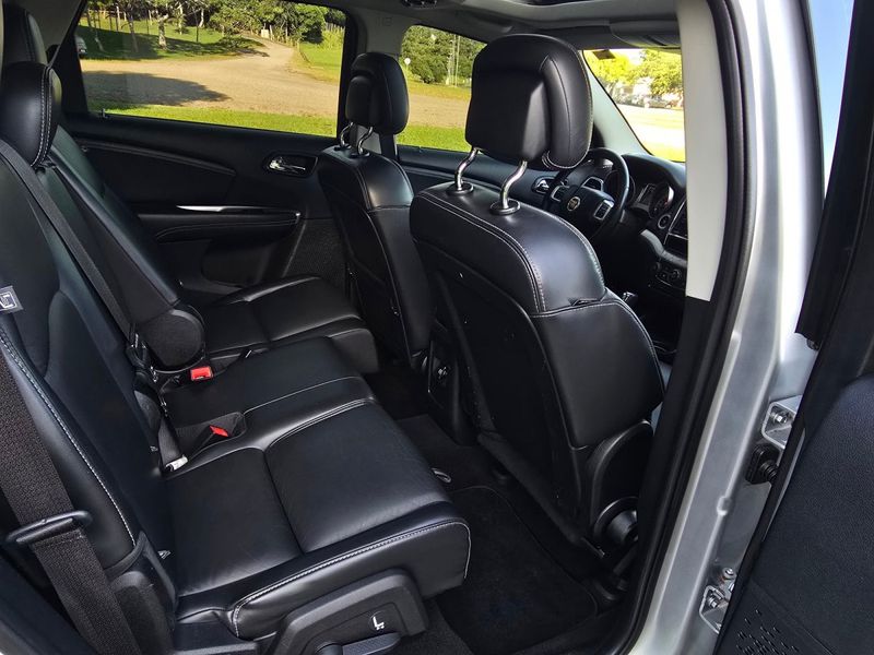 Fiat FREEMONT EMOT./PRECISION 2.4 16V 2014/2014 AUTO NÍVEL VEÍCULOS SANTA CRUZ DO SUL / Carros no Vale