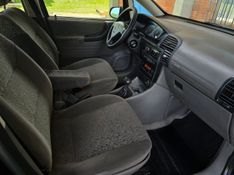 CHEVROLET Zafira Eleg.2.0 MPFI FlexPower 8V 2010/2010 AUTO NÍVEL VEÍCULOS SANTA CRUZ DO SUL / Carros no Vale