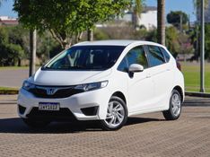 Honda Fit LX 1.5 Flexone 16V Mec. 2015/2016 AUTO NÍVEL VEÍCULOS SANTA CRUZ DO SUL / Carros no Vale