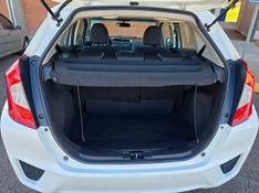 Honda Fit LX 1.5 Flexone 16V Mec. 2015/2016 AUTO NÍVEL VEÍCULOS SANTA CRUZ DO SUL / Carros no Vale