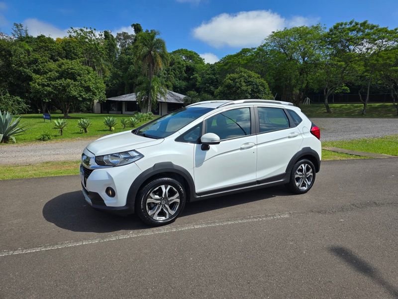 Honda WR-V EXL 1.5 Flexone 16V 2017/2018 AUTO NÍVEL VEÍCULOS SANTA CRUZ DO SUL / Carros no Vale Honda WR-V EXL 1.5 Flexone 16V 2017/2018 AUTO NÍVEL VEÍCULOS SANTA CRUZ DO SUL / Carros no Vale