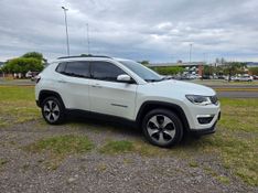 Jeep COMPASS LONGITUDE 2.0 4×2 16V 2016/2017 AUTO NÍVEL VEÍCULOS SANTA CRUZ DO SUL / Carros no Vale