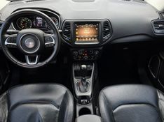 Jeep COMPASS LONGITUDE 2.0 4×2 16V 2016/2017 AUTO NÍVEL VEÍCULOS SANTA CRUZ DO SUL / Carros no Vale