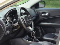 Jeep COMPASS LONGITUDE 2.0 4×2 16V 2016/2017 AUTO NÍVEL VEÍCULOS SANTA CRUZ DO SUL / Carros no Vale