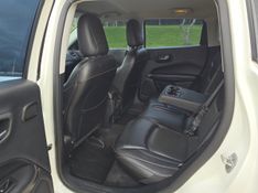 Jeep COMPASS LONGITUDE 2.0 4×2 16V 2016/2017 AUTO NÍVEL VEÍCULOS SANTA CRUZ DO SUL / Carros no Vale