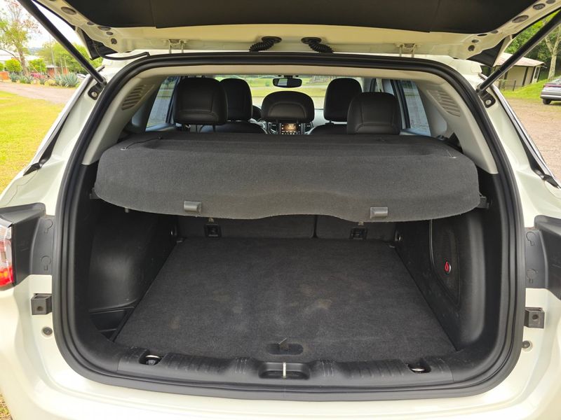 Jeep COMPASS LONGITUDE 2.0 4×2 16V 2016/2017 AUTO NÍVEL VEÍCULOS SANTA CRUZ DO SUL / Carros no Vale Jeep COMPASS LONGITUDE 2.0 4×2 16V 2016/2017 AUTO NÍVEL VEÍCULOS SANTA CRUZ DO SUL / Carros no Vale