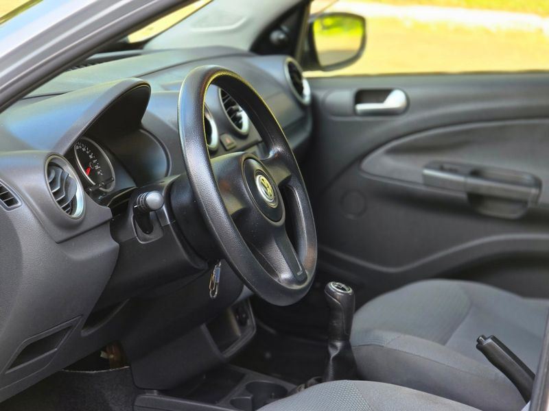 VOLKSWAGEN Gol   1.6 Power/Highi T 8v 2008/2009 AUTO NÍVEL VEÍCULOS SANTA CRUZ DO SUL / Carros no Vale