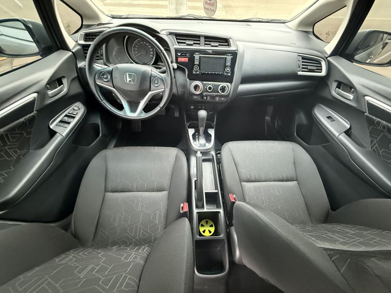 Honda Fit EX/S/EX 1.5 /one 16V 2016/2017 ATUAL VEÍCULOS VISTA ALEGRE DO PRATA / Carros no Vale Honda Fit EX/S/EX 1.5 /one 16V 2016/2017 ATUAL VEÍCULOS VISTA ALEGRE DO PRATA / Carros no Vale