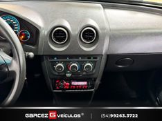 CHEVROLET CELTA 1.0 MPFI LT 8V 2013/2014 GARCEZ VEÍCULOS BENTO GONÇALVES / Carros no Vale