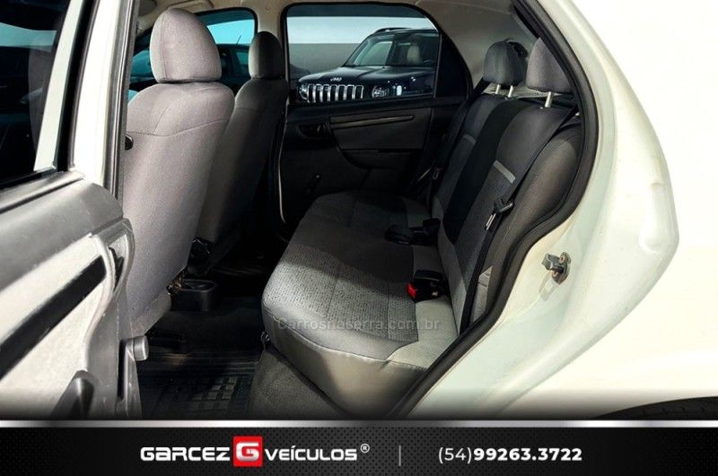 CHEVROLET CELTA 1.0 MPFI LT 8V 2013/2014 GARCEZ VEÍCULOS BENTO GONÇALVES / Carros no Vale