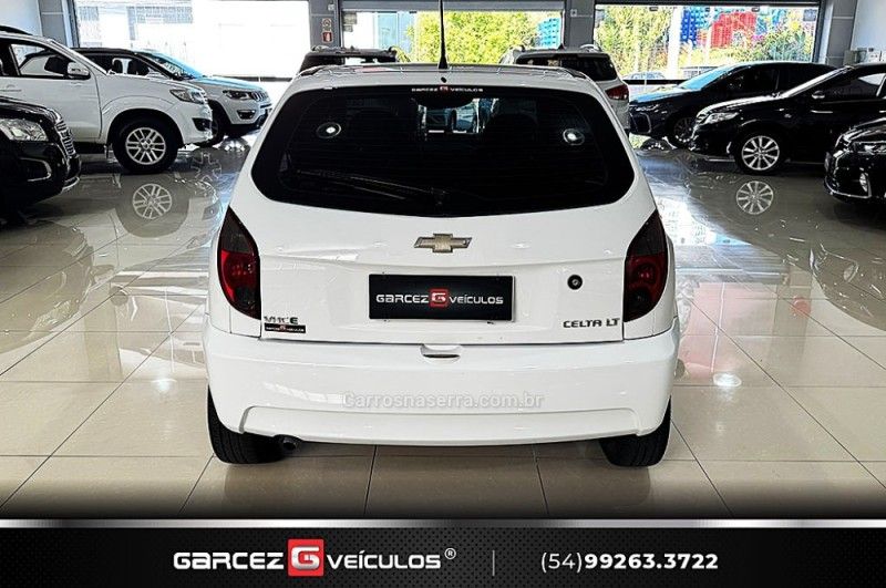 CHEVROLET CELTA 1.0 MPFI LT 8V 2013/2014 GARCEZ VEÍCULOS BENTO GONÇALVES / Carros no Vale
