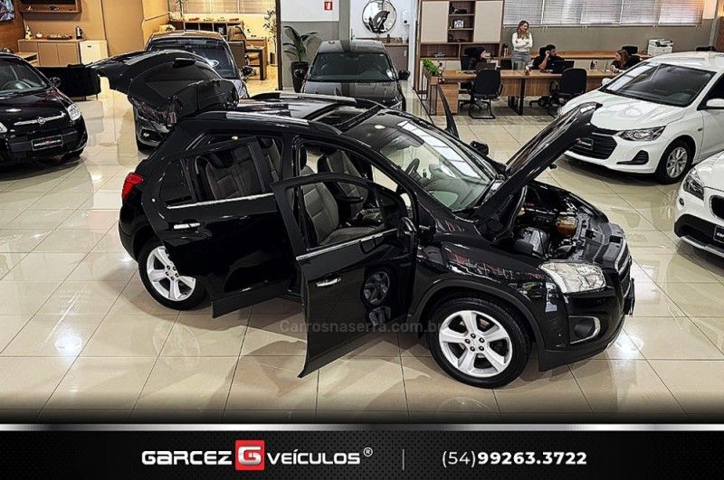 CHEVROLET TRACKER 1.8 MPFI LTZ 4X2 16V 2015/2015 GARCEZ VEÍCULOS BENTO GONÇALVES / Carros no Vale