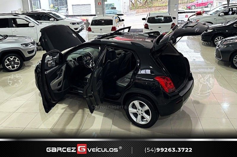 CHEVROLET TRACKER 1.8 MPFI LTZ 4X2 16V 2015/2015 GARCEZ VEÍCULOS BENTO GONÇALVES / Carros no Vale