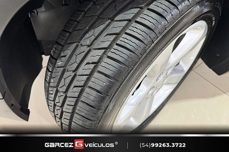 CHEVROLET TRACKER 1.8 MPFI LTZ 4X2 16V 2015/2015 GARCEZ VEÍCULOS BENTO GONÇALVES / Carros no Vale