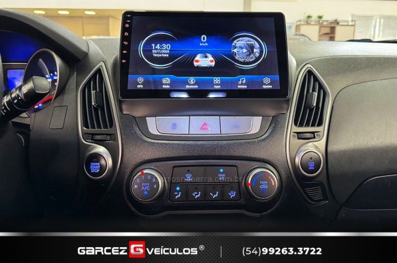 HYUNDAI IX35 2.0 GL 4X2 16V 2017/2018 GARCEZ VEÍCULOS BENTO GONÇALVES / Carros no Vale