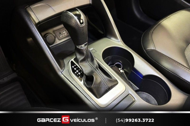HYUNDAI IX35 2.0 GL 4X2 16V 2017/2018 GARCEZ VEÍCULOS BENTO GONÇALVES / Carros no Vale