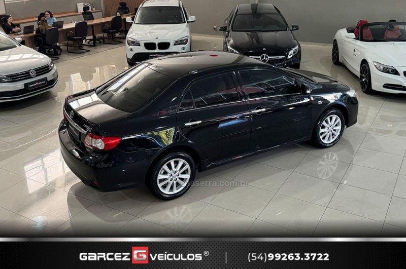 TOYOTA COROLLA 2.0 ALTIS 16V 2012/2013 GARCEZ VEÍCULOS BENTO GONÇALVES / Carros no Vale