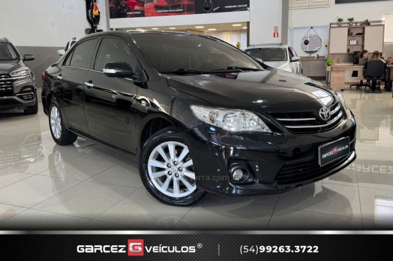 TOYOTA COROLLA 2.0 ALTIS 16V 2012/2013 GARCEZ VEÍCULOS BENTO GONÇALVES / Carros no Vale
