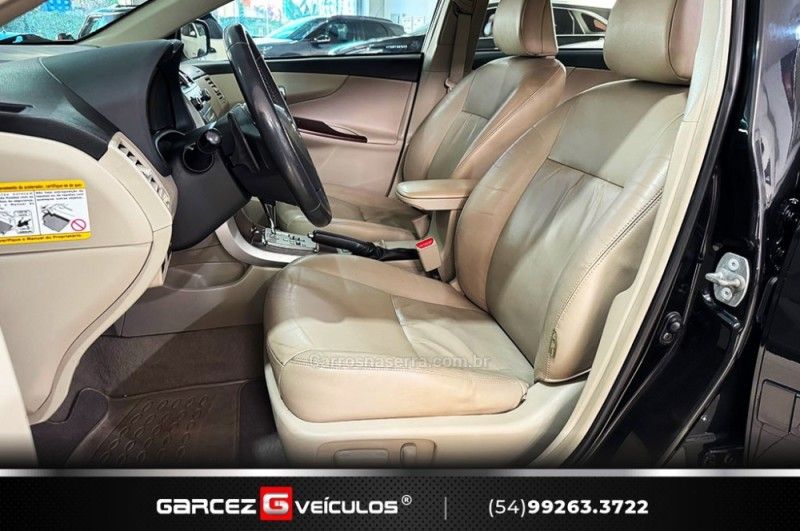 TOYOTA COROLLA 2.0 ALTIS 16V 2012/2013 GARCEZ VEÍCULOS BENTO GONÇALVES / Carros no Vale