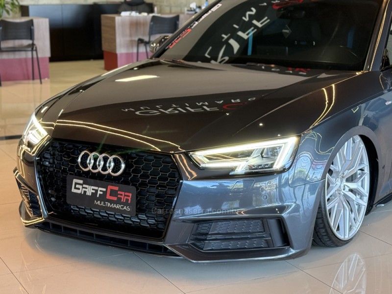AUDI A4 2.0 TFSI AVANT 183CV MULTITRONIC 2019/2019 GRIFFCAR MULTIMARCAS DOIS IRMÃOS / Carros no Vale AUDI A4 2.0 TFSI AVANT 183CV MULTITRONIC 2019/2019 GRIFFCAR MULTIMARCAS DOIS IRMÃOS / Carros no Vale