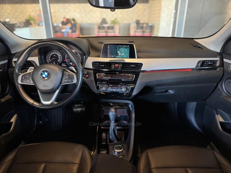 BMW X2 2.0 16V TURBO ACTIVEFLEX SDRIVE 20I 2018/2019 GRIFFCAR MULTIMARCAS DOIS IRMÃOS / Carros no Vale BMW X2 2.0 16V TURBO ACTIVEFLEX SDRIVE 20I 2018/2019 GRIFFCAR MULTIMARCAS DOIS IRMÃOS / Carros no Vale