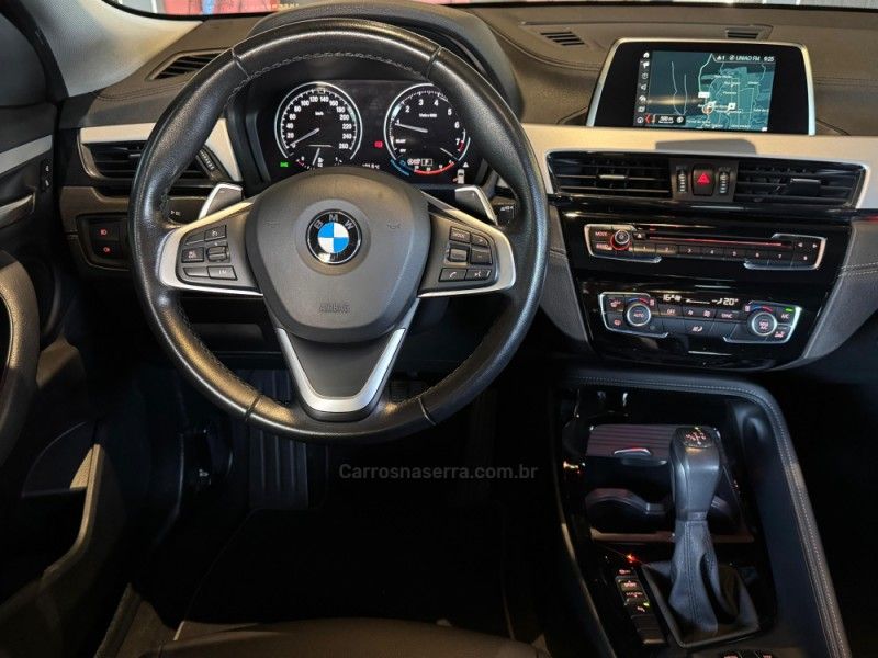 BMW X2 2.0 16V TURBO ACTIVEFLEX SDRIVE 20I 2018/2019 GRIFFCAR MULTIMARCAS DOIS IRMÃOS / Carros no Vale BMW X2 2.0 16V TURBO ACTIVEFLEX SDRIVE 20I 2018/2019 GRIFFCAR MULTIMARCAS DOIS IRMÃOS / Carros no Vale