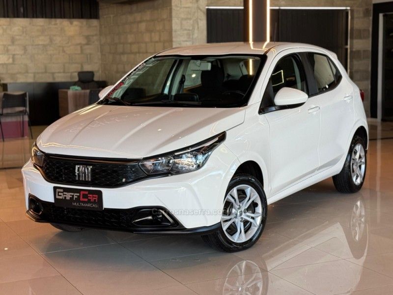 FIAT ARGO 1.0 DRIVE 6V 2023/2024 GRIFFCAR MULTIMARCAS DOIS IRMÃOS / Carros no Vale