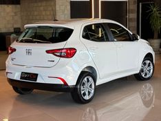 FIAT ARGO 1.0 DRIVE 6V 2023/2024 GRIFFCAR MULTIMARCAS DOIS IRMÃOS / Carros no Vale