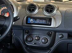 FIAT UNO 1.4 EVO WAY 8V 2014/2014 GRIFFCAR MULTIMARCAS DOIS IRMÃOS / Carros no Vale