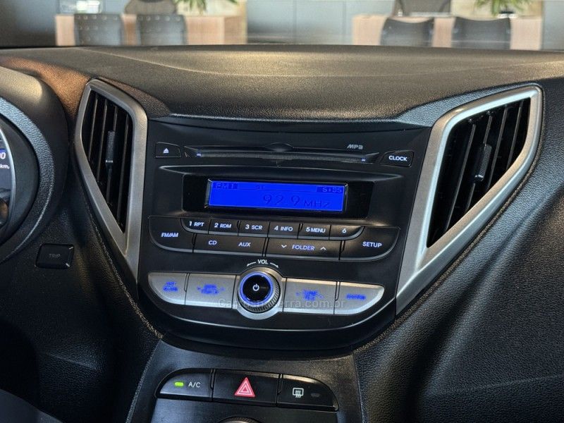 HYUNDAI HB20 1.6 PREMIUM 16V 2012/2013 GRIFFCAR MULTIMARCAS DOIS IRMÃOS / Carros no Vale HYUNDAI HB20 1.6 PREMIUM 16V 2012/2013 GRIFFCAR MULTIMARCAS DOIS IRMÃOS / Carros no Vale