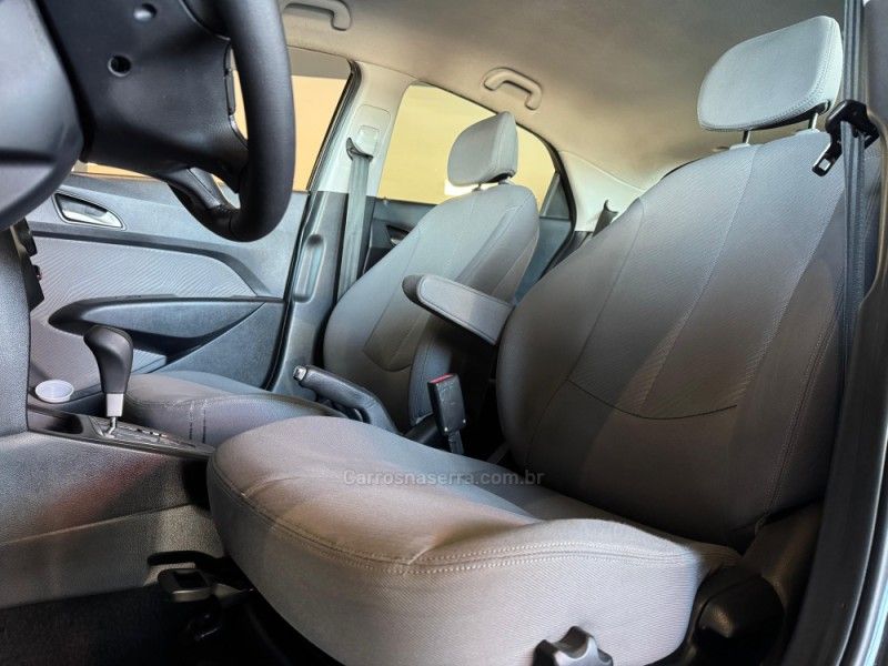 HYUNDAI HB20X 1.6 16V STYLE 2013/2014 GRIFFCAR MULTIMARCAS DOIS IRMÃOS / Carros no Vale HYUNDAI HB20X 1.6 16V STYLE 2013/2014 GRIFFCAR MULTIMARCAS DOIS IRMÃOS / Carros no Vale