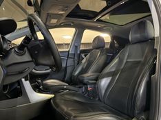 HYUNDAI I30 1.8 MPI 16V 2015/2016 GRIFFCAR MULTIMARCAS DOIS IRMÃOS / Carros no Vale