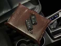 HYUNDAI I30 1.8 MPI 16V 2015/2016 GRIFFCAR MULTIMARCAS DOIS IRMÃOS / Carros no Vale