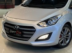 HYUNDAI I30 1.8 MPI 16V 2015/2016 GRIFFCAR MULTIMARCAS DOIS IRMÃOS / Carros no Vale