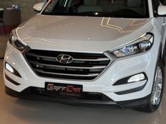 HYUNDAI TUCSON 1.6 GLS TURBO 2017/2018 GRIFFCAR MULTIMARCAS DOIS IRMÃOS / Carros no Vale