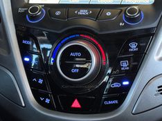 HYUNDAI VELOSTER 1.6 16V 3P 2012/2013 GRIFFCAR MULTIMARCAS DOIS IRMÃOS / Carros no Vale