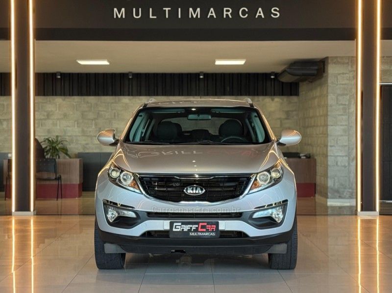 KIA SPORTAGE 2.0 LX2 OFF G4 2013/2014 GRIFFCAR MULTIMARCAS DOIS IRMÃOS / Carros no Vale