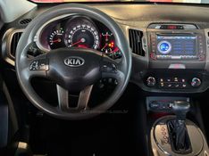 KIA SPORTAGE 2.0 LX2 OFF G4 2013/2014 GRIFFCAR MULTIMARCAS DOIS IRMÃOS / Carros no Vale