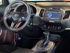 KIA SPORTAGE 2.0 LX2 OFF G4 2013/2014 GRIFFCAR MULTIMARCAS DOIS IRMÃOS / Carros no Vale