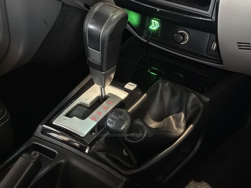 MITSUBISHI L200 TRITON 3.2 HPE 4X4 CD 16V TURBO INTERCOOLER 2016/2017 GRIFFCAR MULTIMARCAS DOIS IRMÃOS / Carros no Vale MITSUBISHI L200 TRITON 3.2 HPE 4X4 CD 16V TURBO INTERCOOLER 2016/2017 GRIFFCAR MULTIMARCAS DOIS IRMÃOS / Carros no Vale