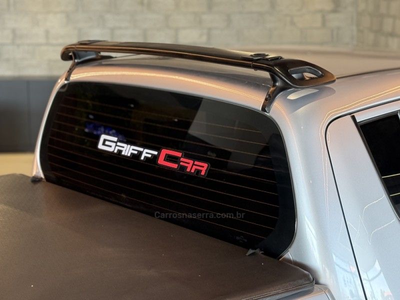 MITSUBISHI L200 TRITON 3.2 HPE 4X4 CD 16V TURBO INTERCOOLER 2016/2017 GRIFFCAR MULTIMARCAS DOIS IRMÃOS / Carros no Vale MITSUBISHI L200 TRITON 3.2 HPE 4X4 CD 16V TURBO INTERCOOLER 2016/2017 GRIFFCAR MULTIMARCAS DOIS IRMÃOS / Carros no Vale